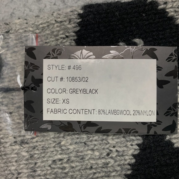 Roja Collection Sweater Skirt Size XS Gray/Black Knit Lambswool Blend Mini NWT - Picture 2 of 7